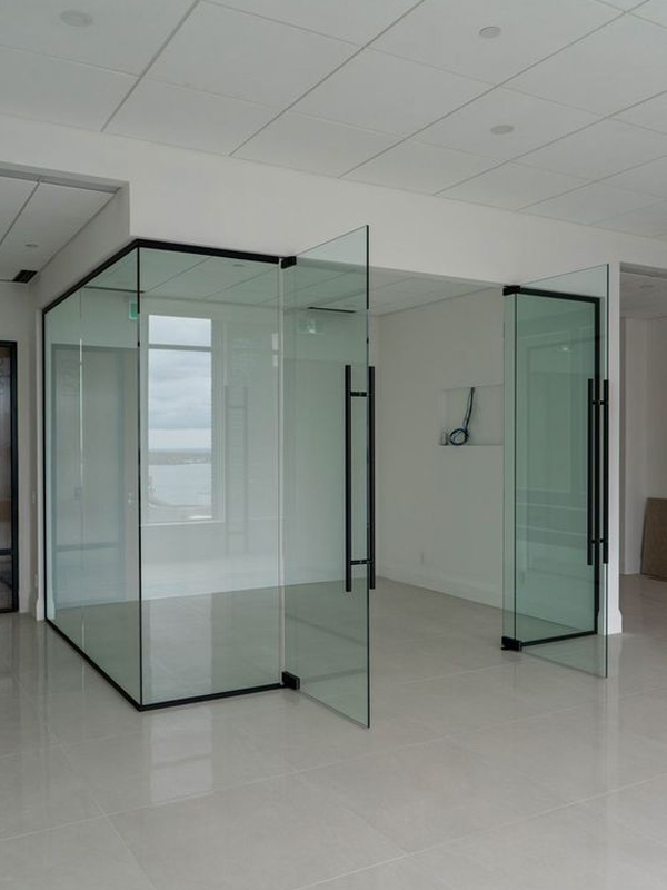 toughened-glass-work-in-hafeezpet